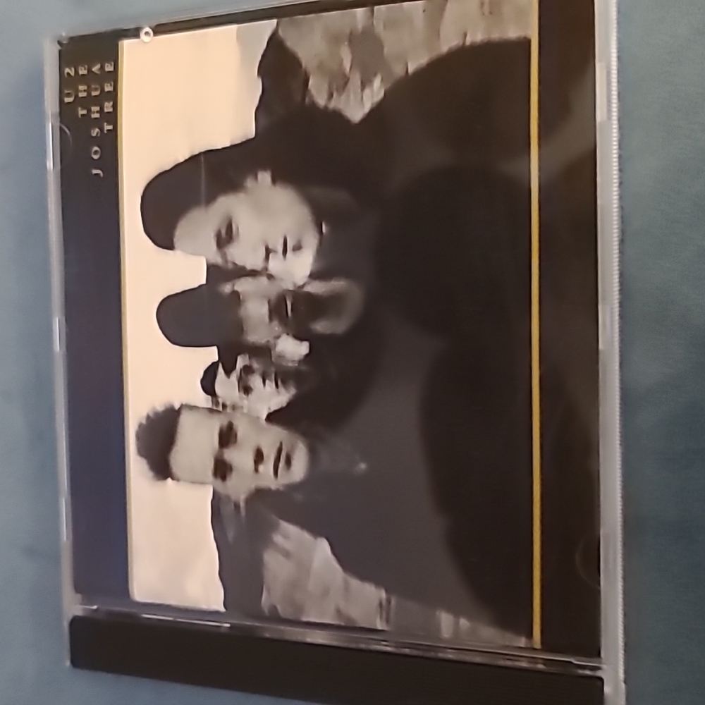 U2 THE JOSHUA TREE (CD)